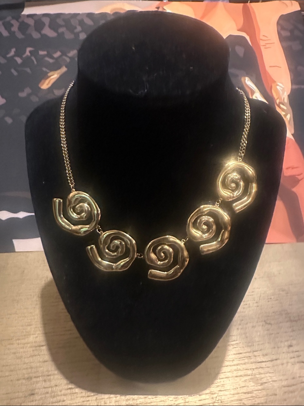 LSJ Gold Spiral Statement Necklace 2in Ext